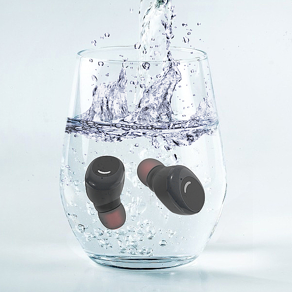 亞馬遜產(chǎn)品拍攝/3c產(chǎn)品/藍(lán)牙耳機(jī)（圖ZMzg4MDQxNzg4） - 產(chǎn)品攝影 - 站酷設(shè)計(jì)師亞馬遜背包攝影原創(chuàng)素材 - 站酷ZCOOL