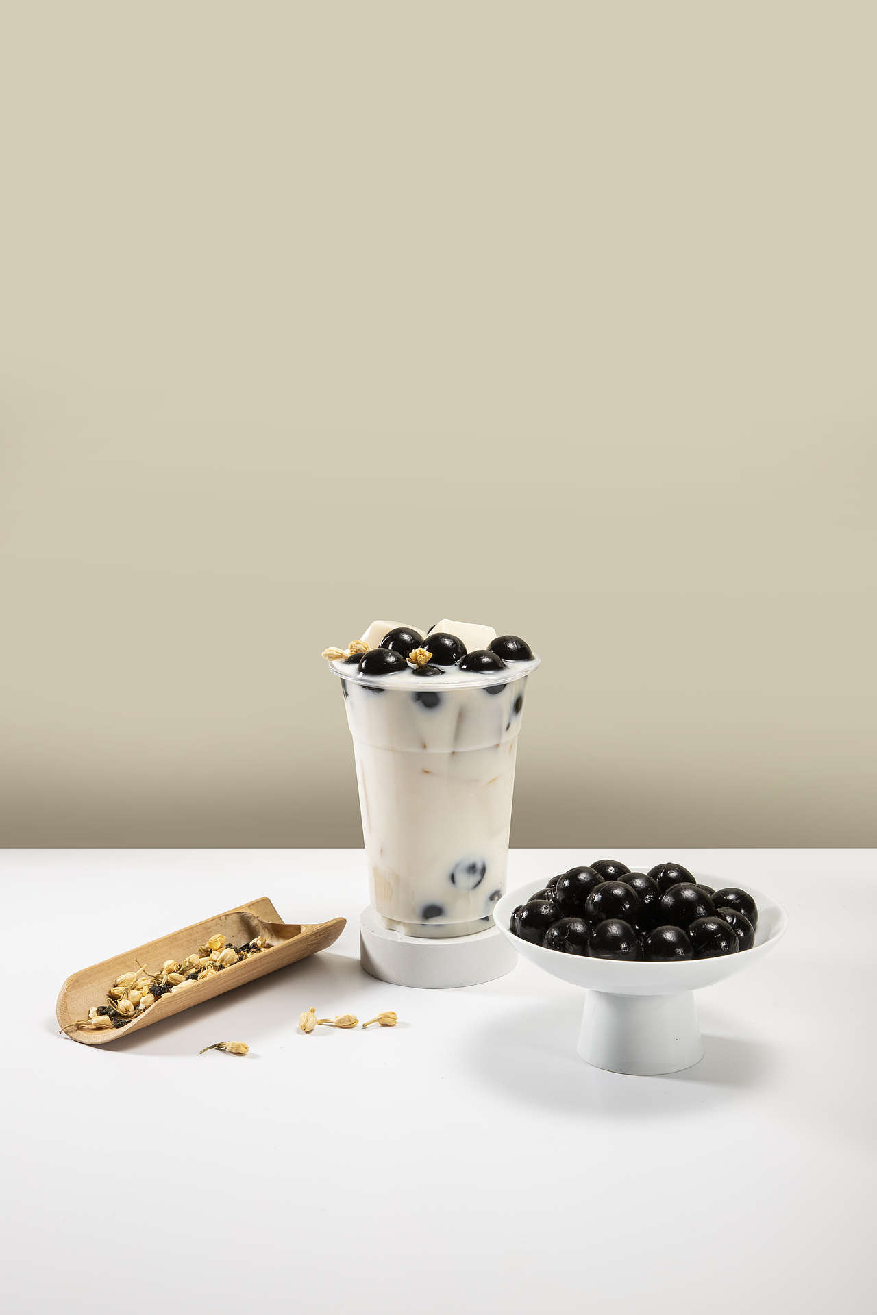 饮品拍摄及海报应用（图ZMzg4MjI0MTcy） - 海报 - 站酷设计师宋宋要飞扬原创素材 - 站酷ZCOOL