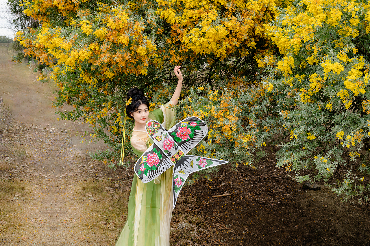 一头扎进春天里