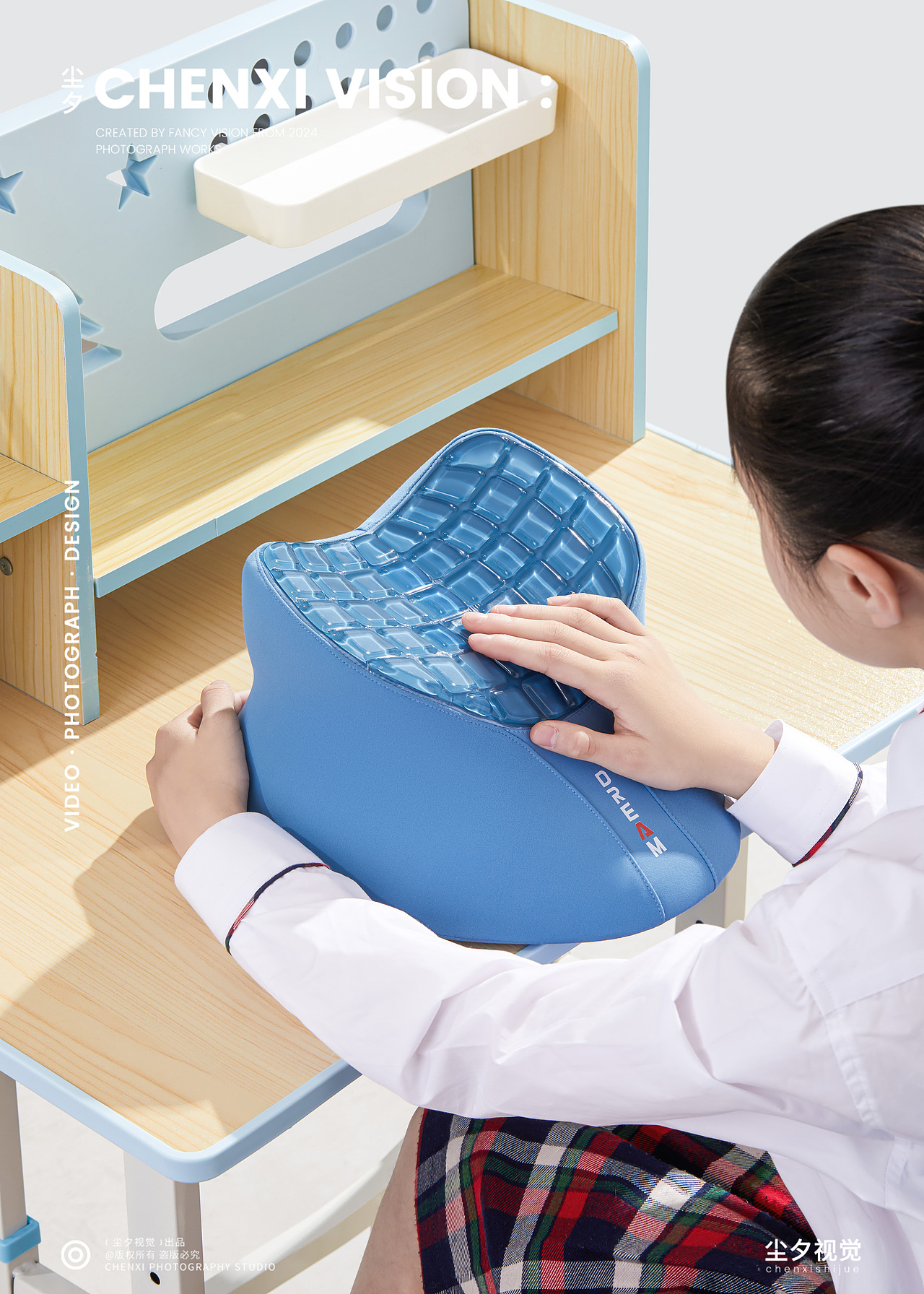 家居产品摄影 | 一些坐垫腰靠枕头拍摄（图ZMzg4MjgxNzYw） - 产品摄影 - 站酷设计师黑色的墨染上安详原创素材 - 站酷ZCOOL