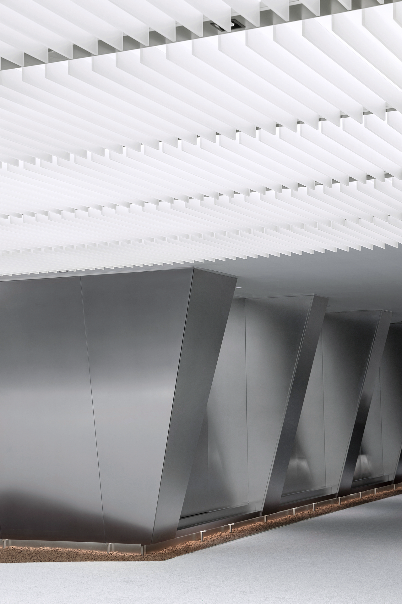 坪彗全球办公总部,"科技禅"定义超现实展厅