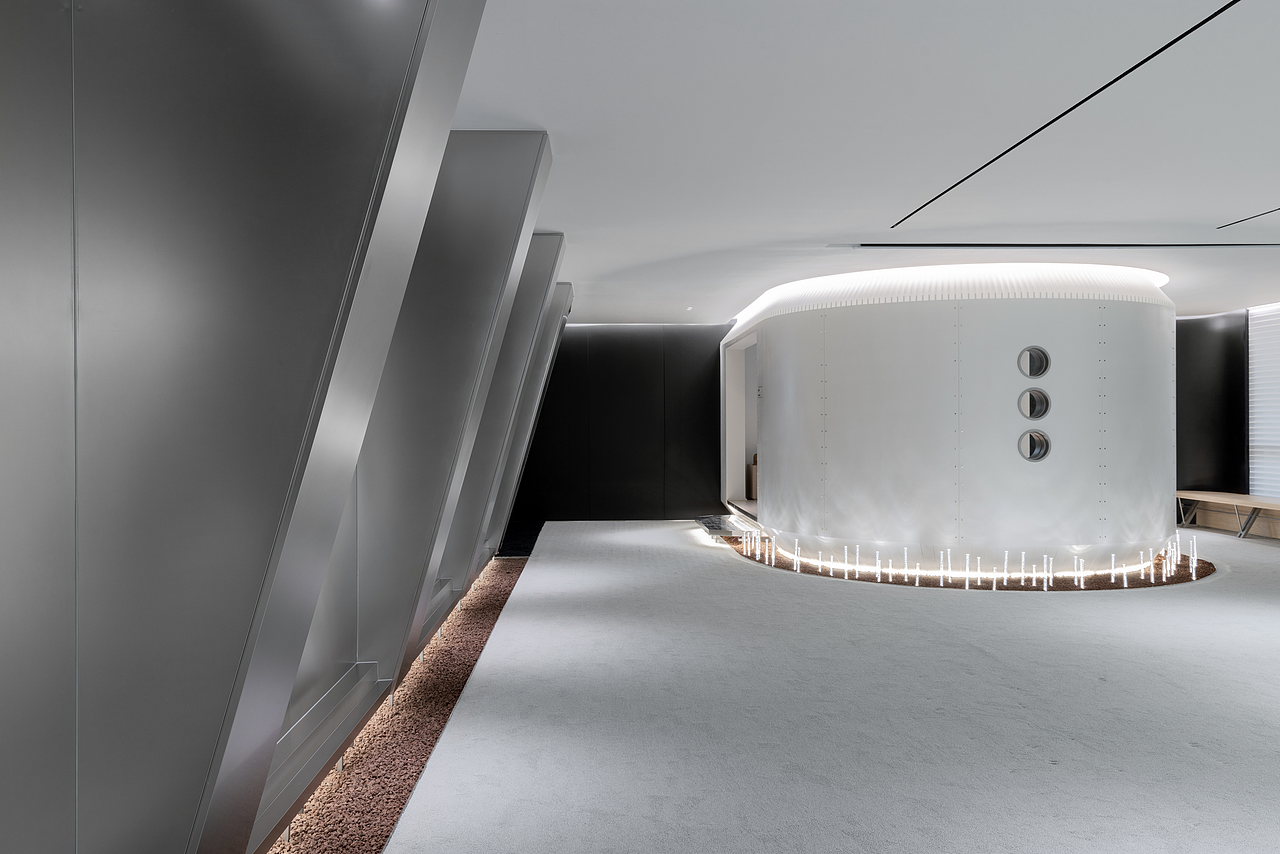 坪彗全球办公总部,"科技禅"定义超现实展厅