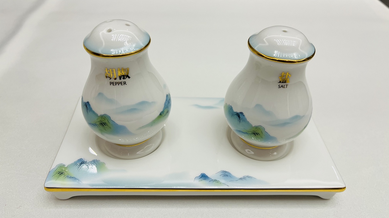 情怀腾格里--鄂尔多斯国宾馆骨瓷餐具设计方案