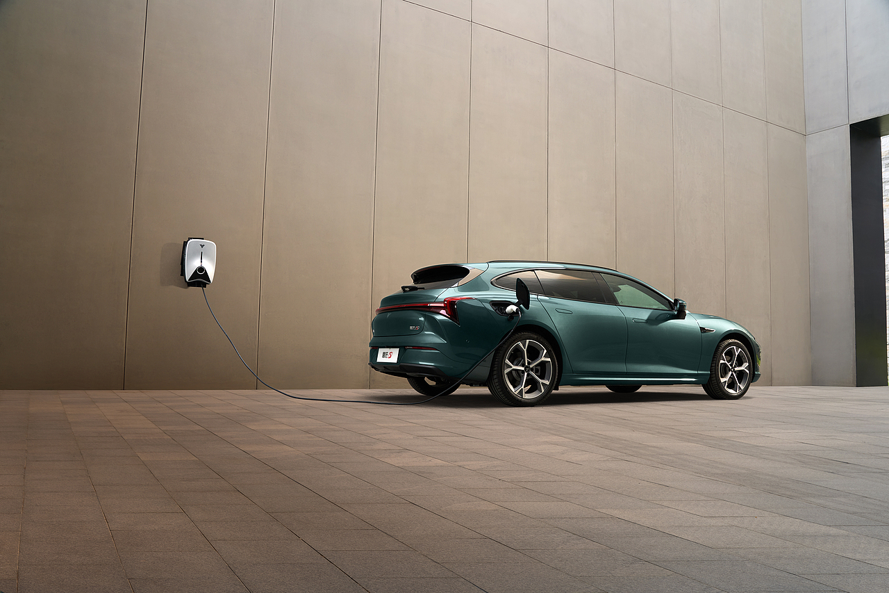 哪吒汽车（图ZMzg4NDEwMzUy） - 产品摄影 - 站酷设计师左右互联原创素材 - 站酷ZCOOL