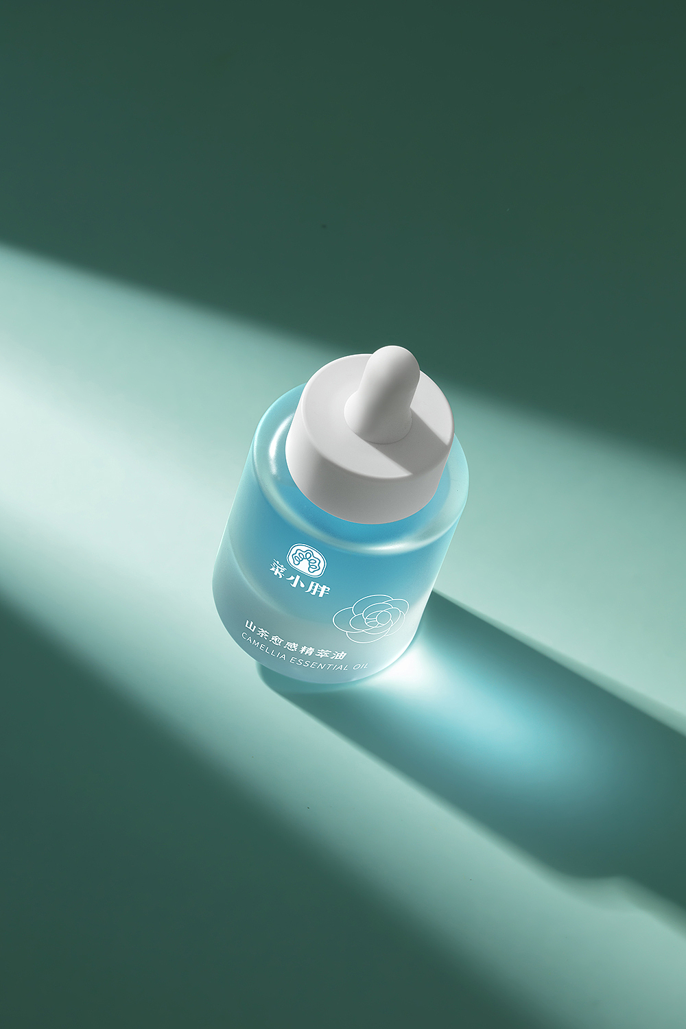 丁卯视觉/山茶油护肤品拍摄（图ZMzg4NTE2MTM2） - 产品摄影 - 站酷设计师丁卯视觉原创素材 - 站酷ZCOOL