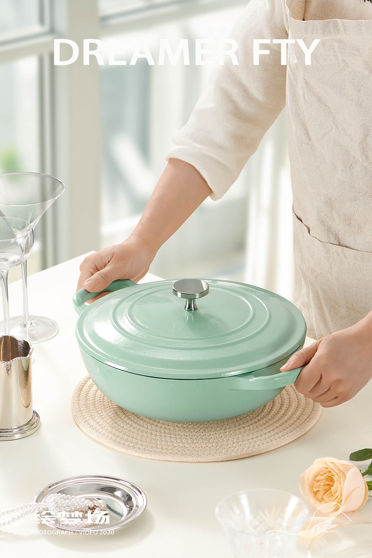 电商摄影 | 珐琅锅铸铁锅