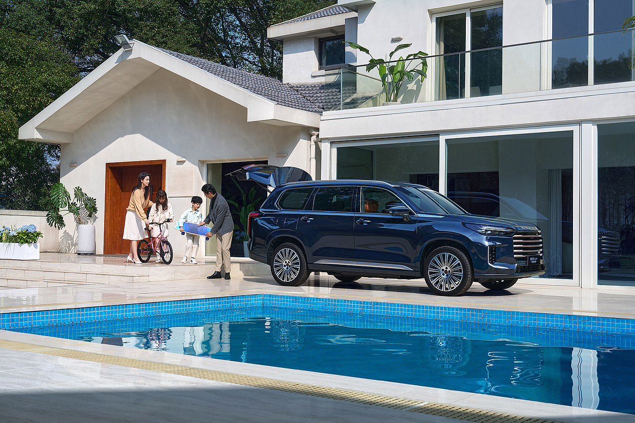 汽车摄影 | 大车配大房,日常享不凡