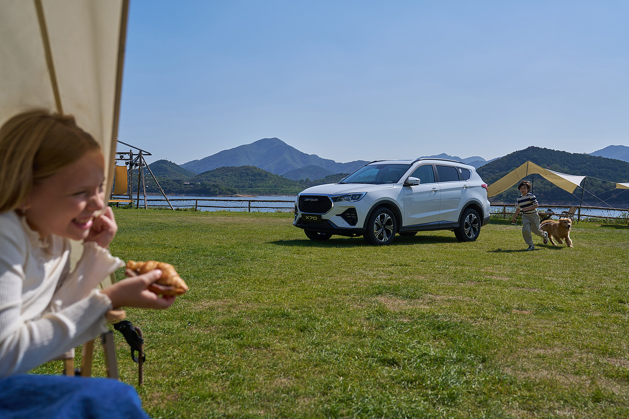 汽车美图 ｜姐弟带上狗狗和爸妈去旅行（图ZMzg4NTQ4NDc2） - 产品摄影 - 站酷设计师王昌龙WangEthan原创素材 - 站酷ZCOOL