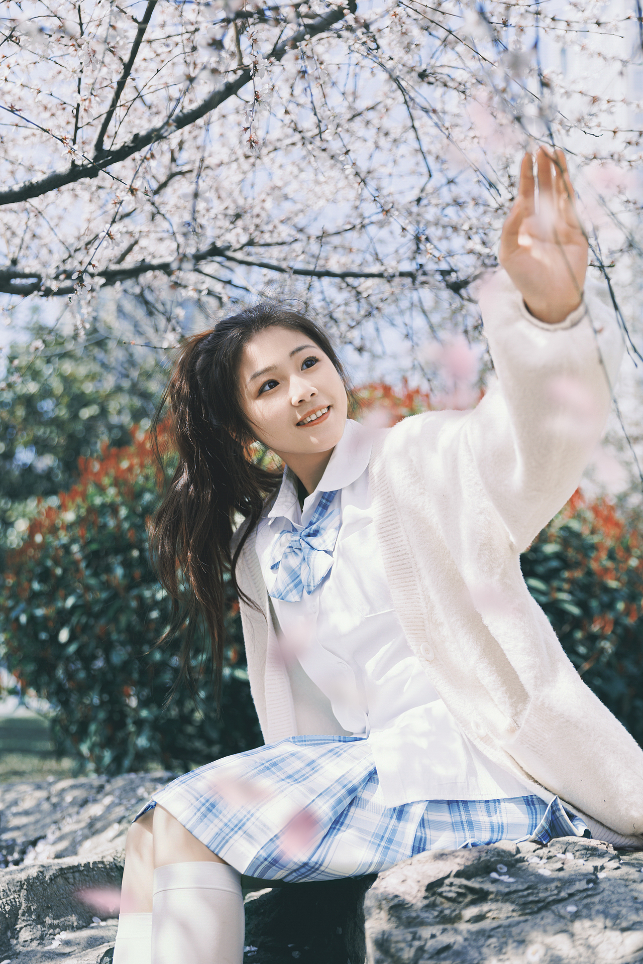 春日予思（圖ZMzg4NTkyNzc2） - 人像攝影 - 站酷設(shè)計(jì)師馬聽(tīng)潯原創(chuàng)素材 - 站酷ZCOOL
