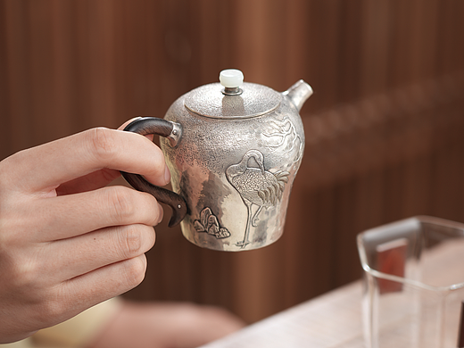 茶具拍摄 银壶创意拍摄 高级感茶具摄影 茶具创意拍摄