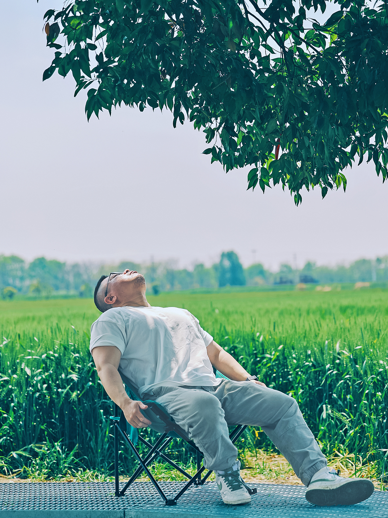 男士人像 | 麦田里的松弛感,男生拍照就该这样摆造型