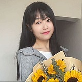 周咘咘的头像