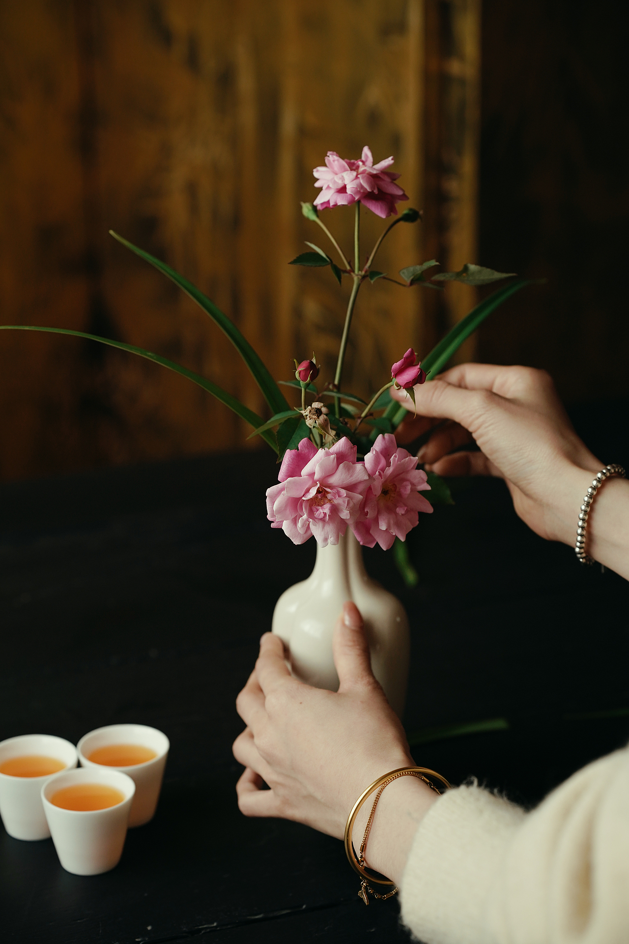 德化窑·梅花瓶
