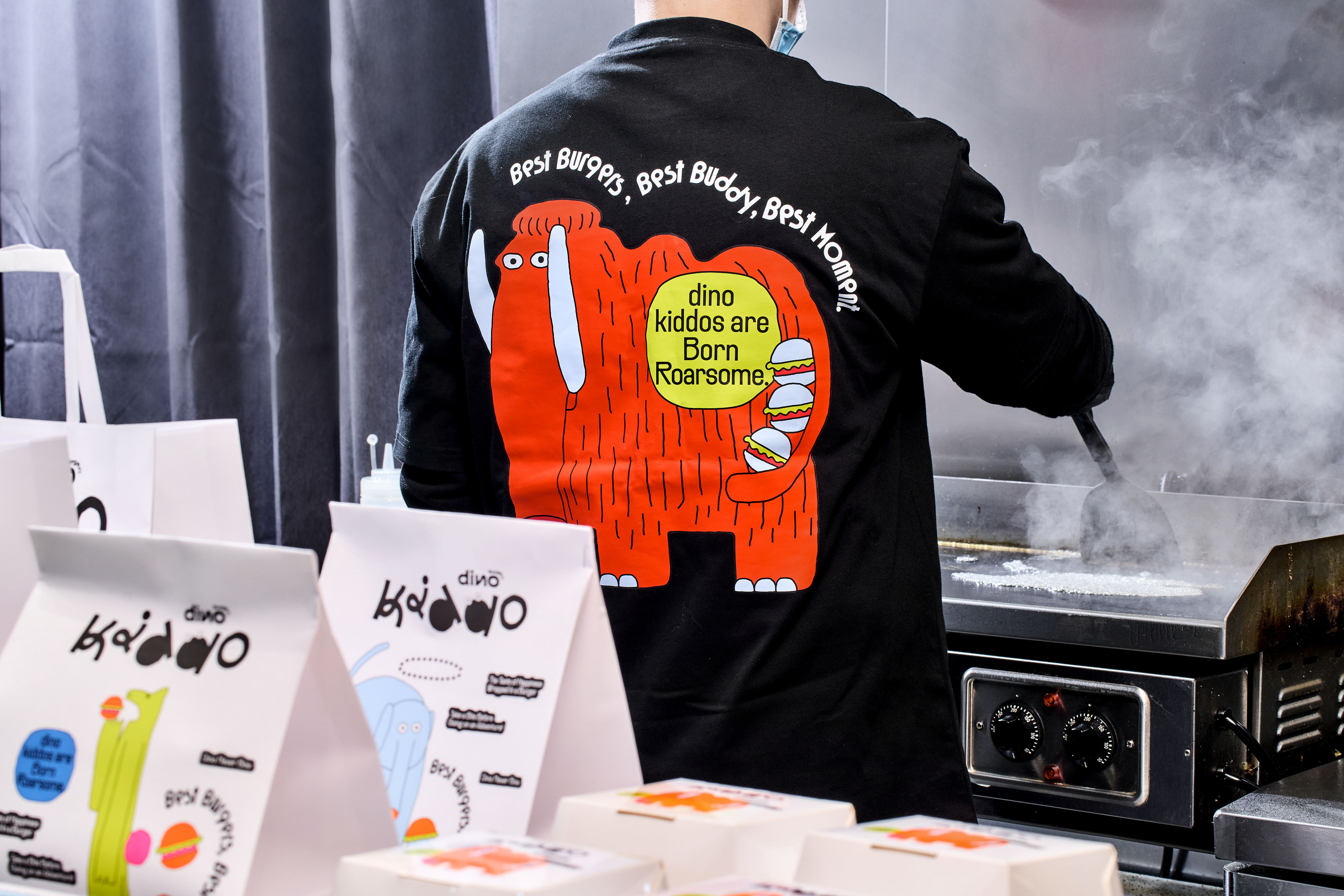 不只是汉堡,是童年的小宇宙-DINO KIDDO 品牌设计|365天的好设计NO.69