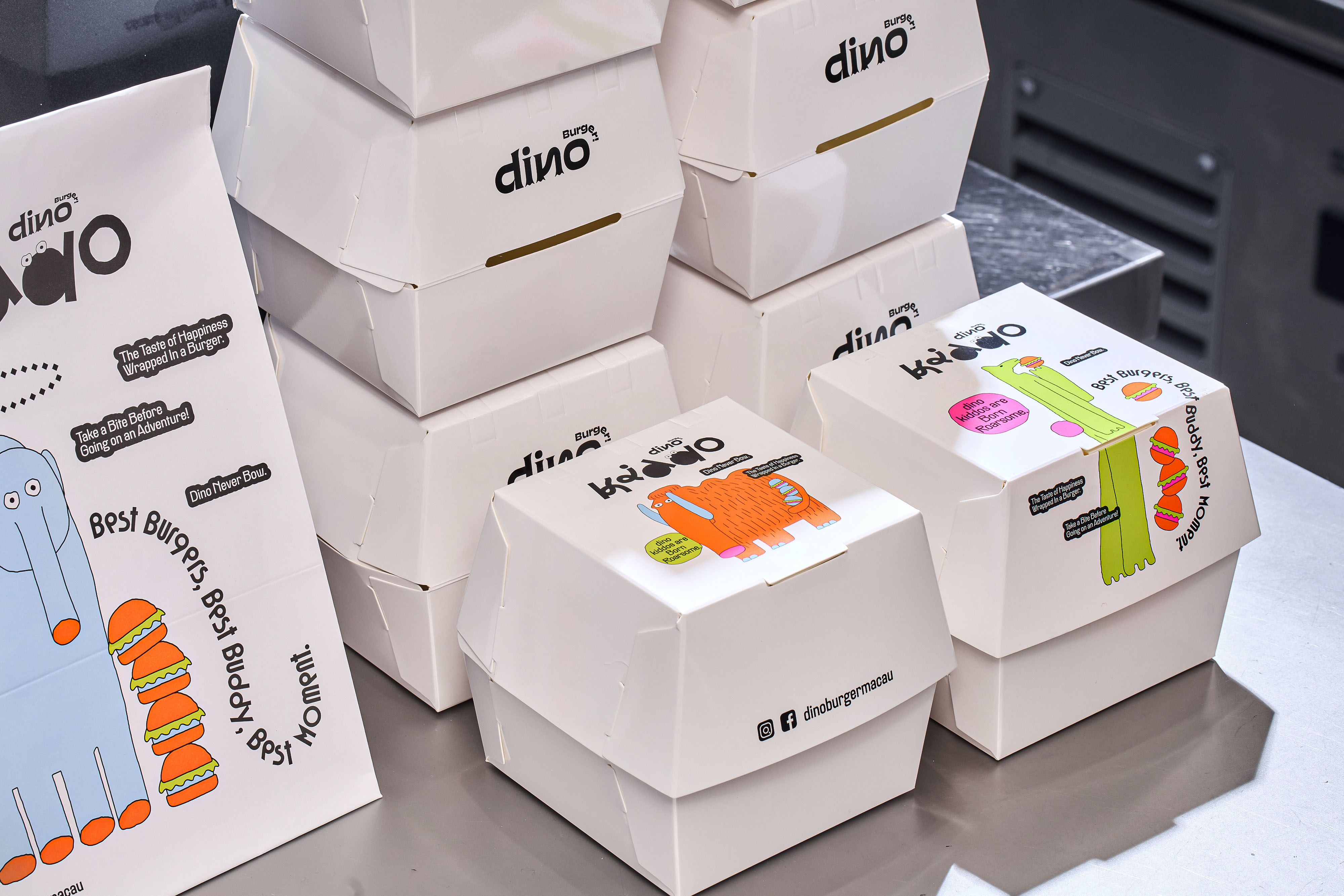 不只是汉堡,是童年的小宇宙-DINO KIDDO 品牌设计|365天的好设计NO.69