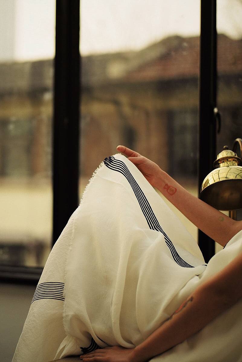 長作棟梁 X UMA WANG