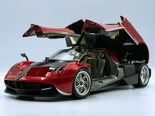 Pagani Huayra GTA 1:18