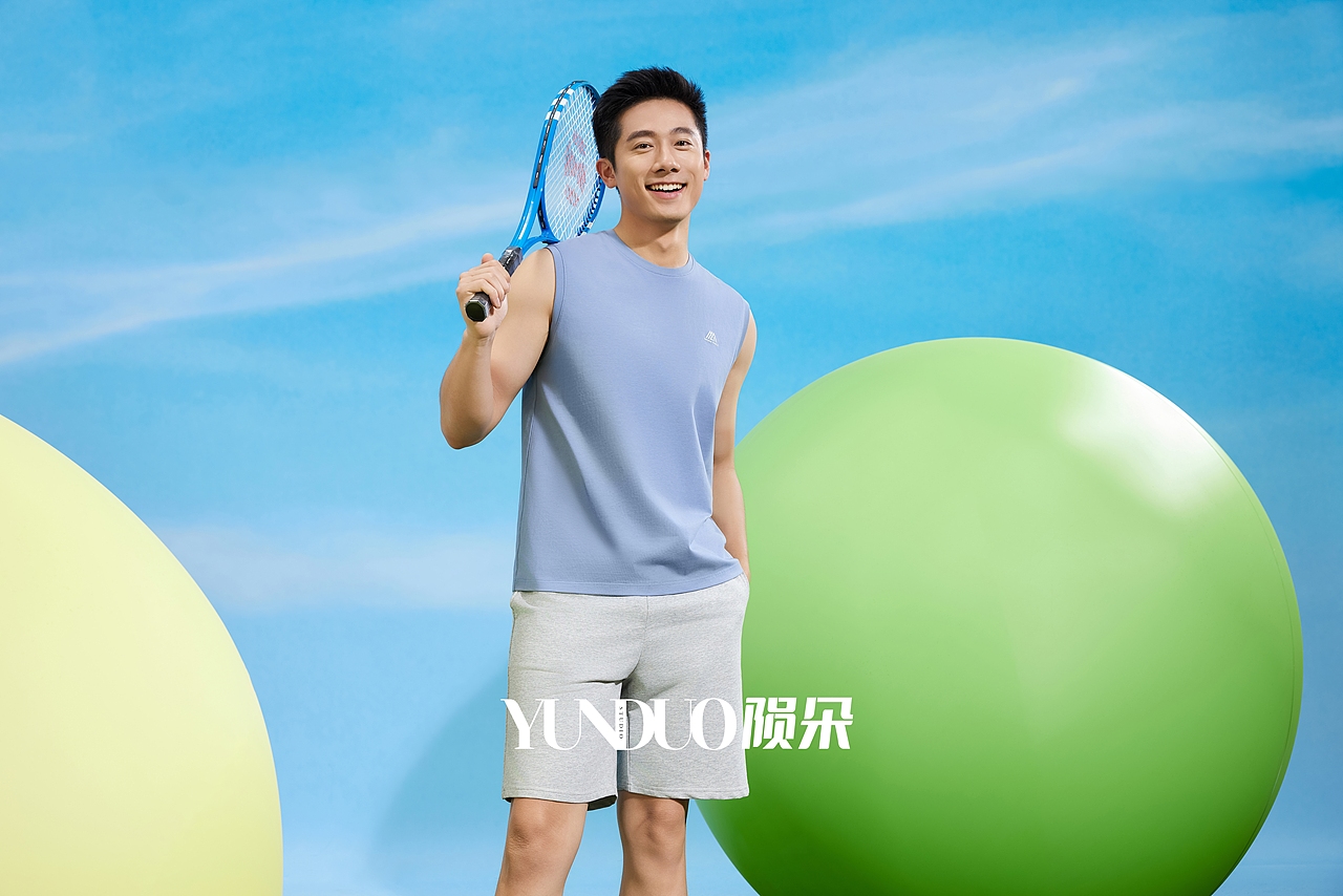 形象背拍摄 品牌背心拍摄 舒适背心拍摄 春夏背心拍摄（图ZMzg4OTUwNjY0） - 产品摄影 - 站酷设计师陨朵商拍刘大奇原创素材 - 站酷ZCOOL