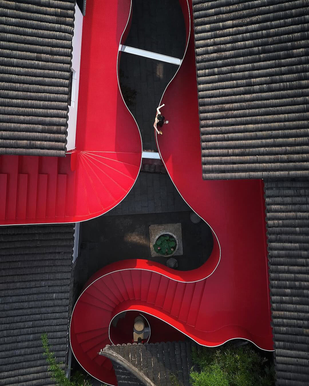 在秦淮河边重塑传统-红龙虾餐饮零售空间设计|365天的好设计NO.70