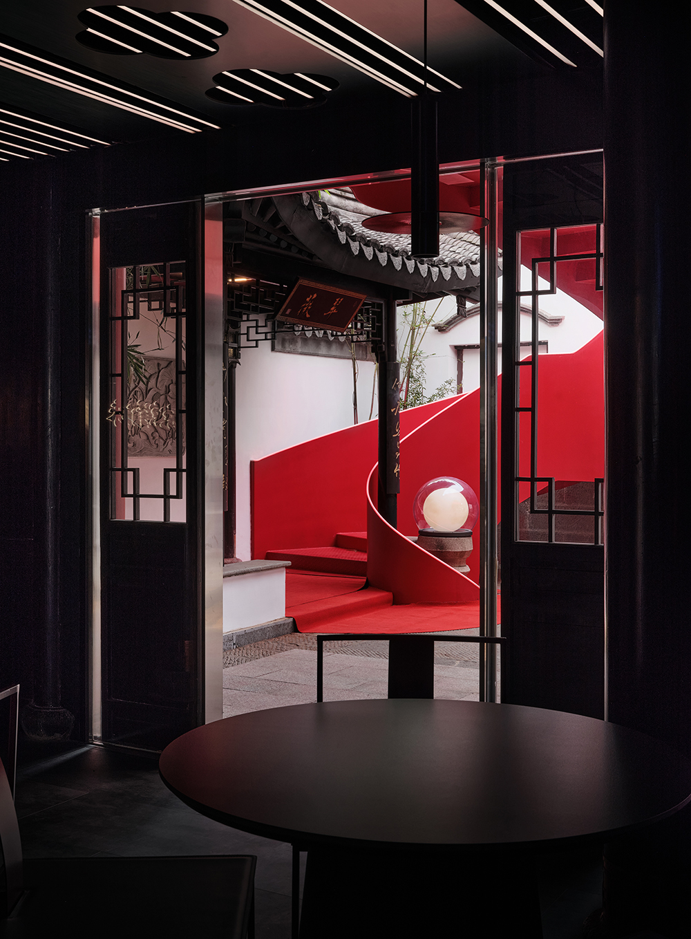 在秦淮河边重塑传统-红龙虾餐饮零售空间设计|365天的好设计NO.70