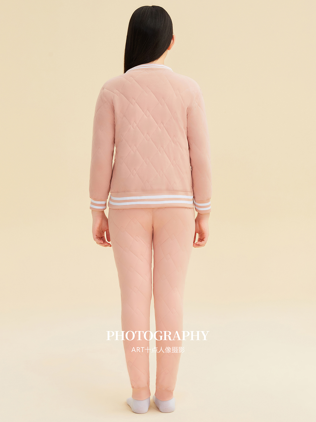 模特拍摄 | 内衣拍摄 x 电商学生保暖衣模特拍摄