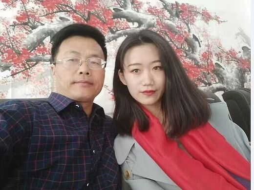 父亲的骄傲！吴俊彬大师培养女儿成大学美术老师