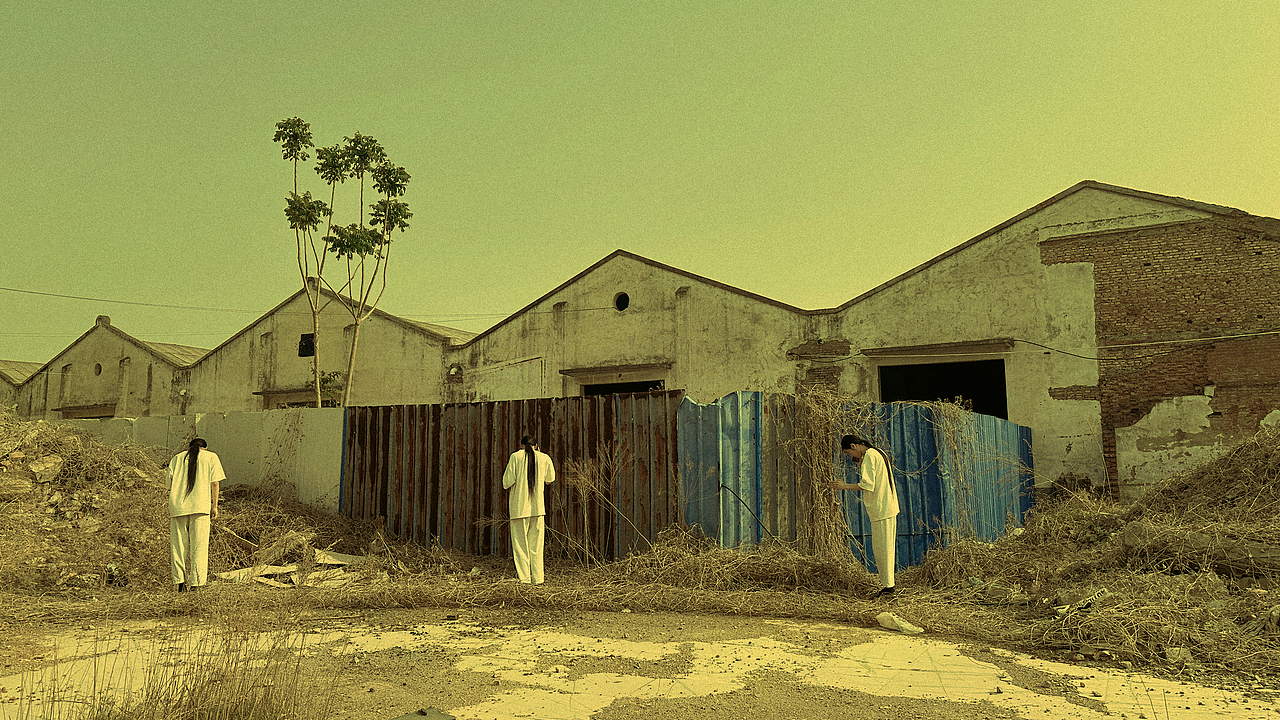 回村的日子-废墟