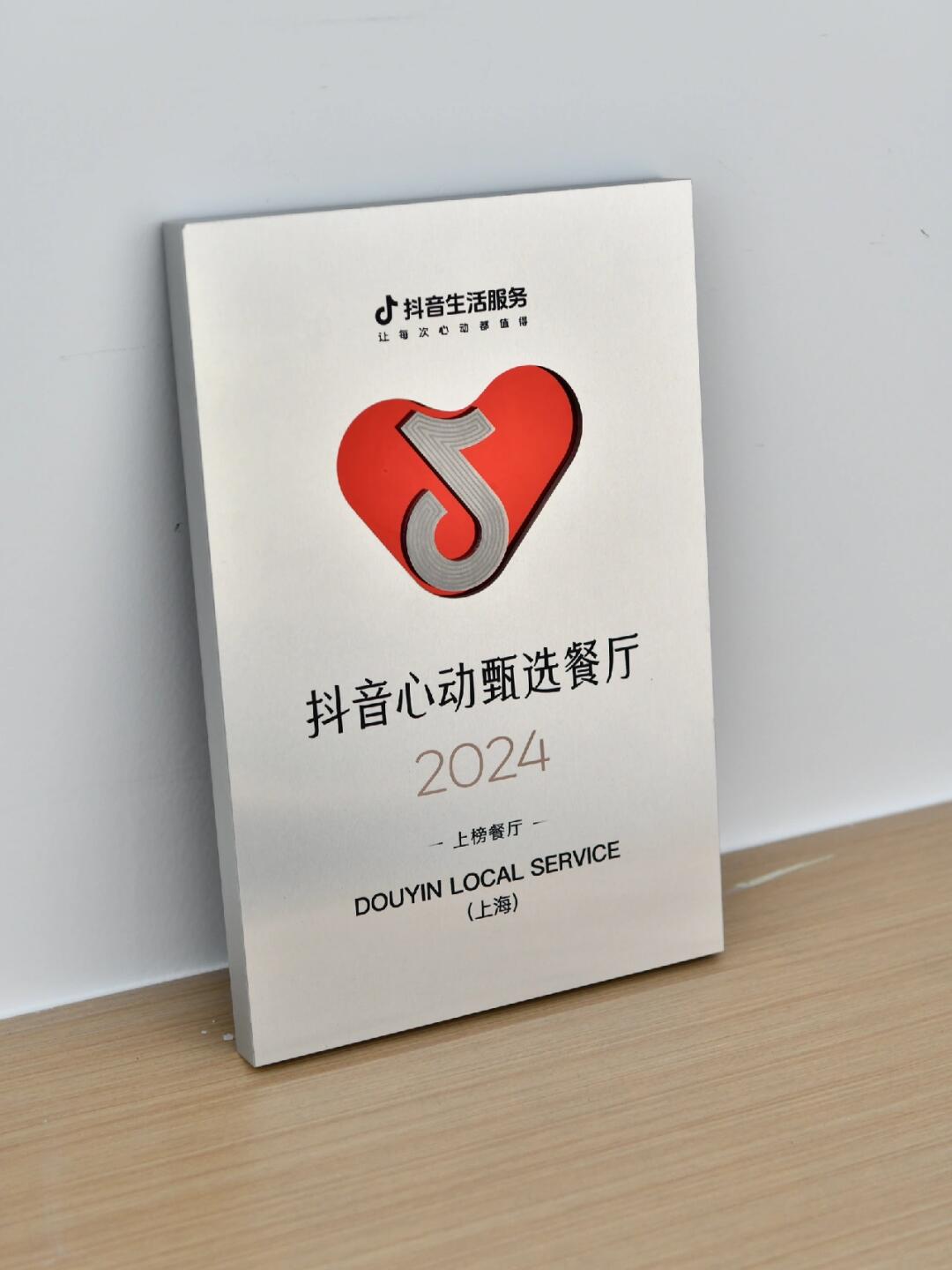 聘书 授权证书 结业证书如何设计不落俗套？#证书设计 #结业证书设计 #雨田侃设计（图ZMTUwNzA5MDg=） - 教程 - 站酷设计师雨田侃设计原创素材 - 站酷ZCOOL