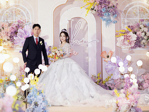 香槟色花园风婚礼