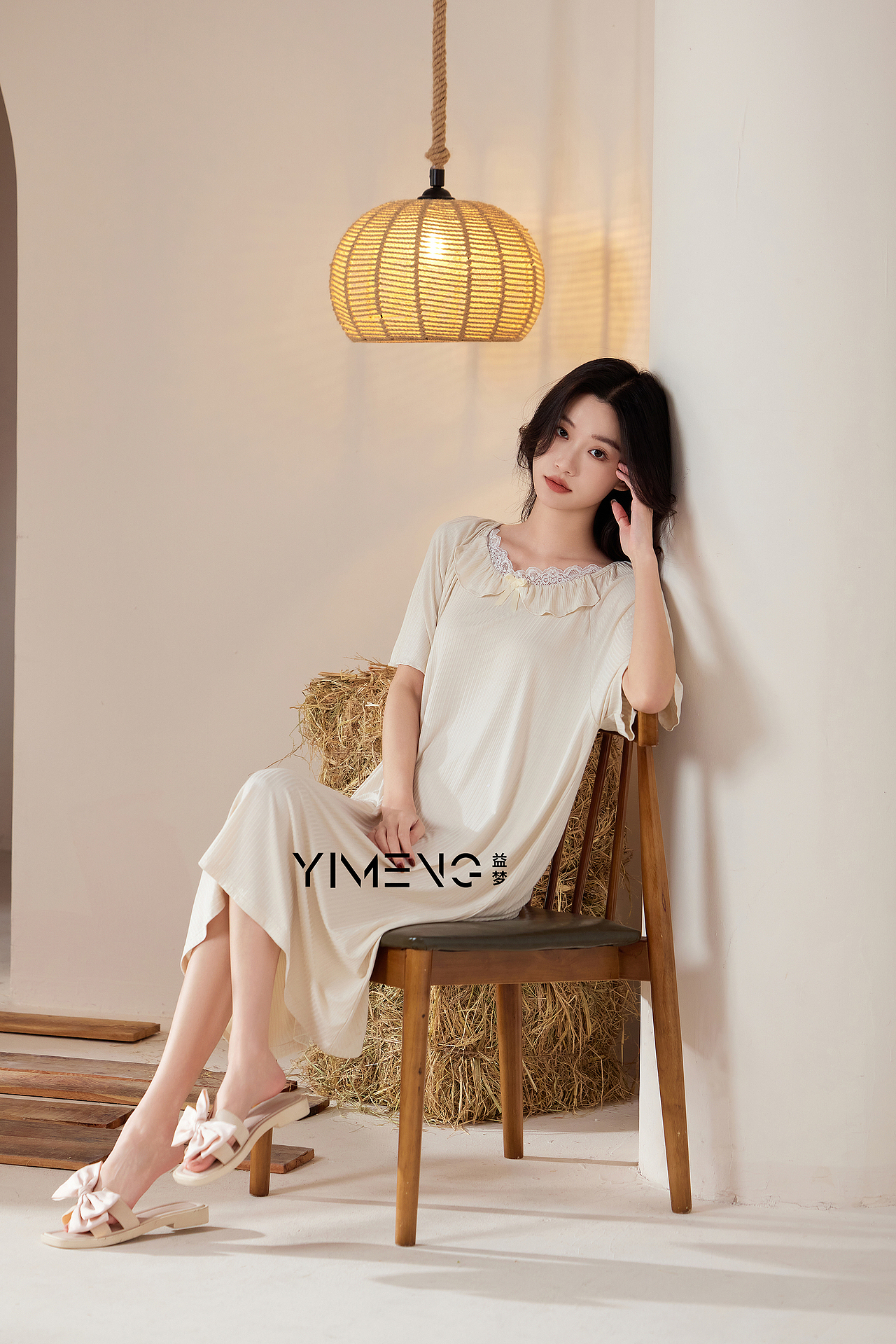 宅寂风格 睡衣家居服拍摄 模特小咪