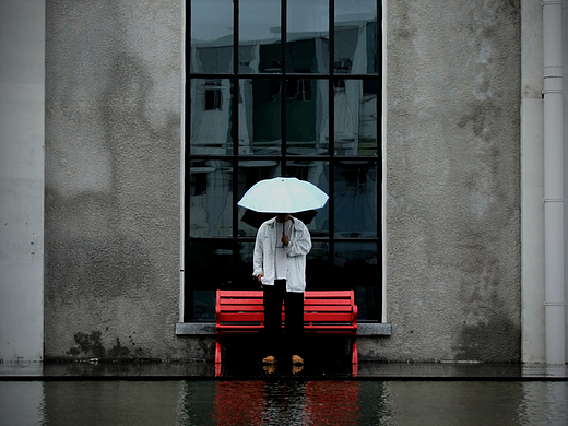 《 好多人 》