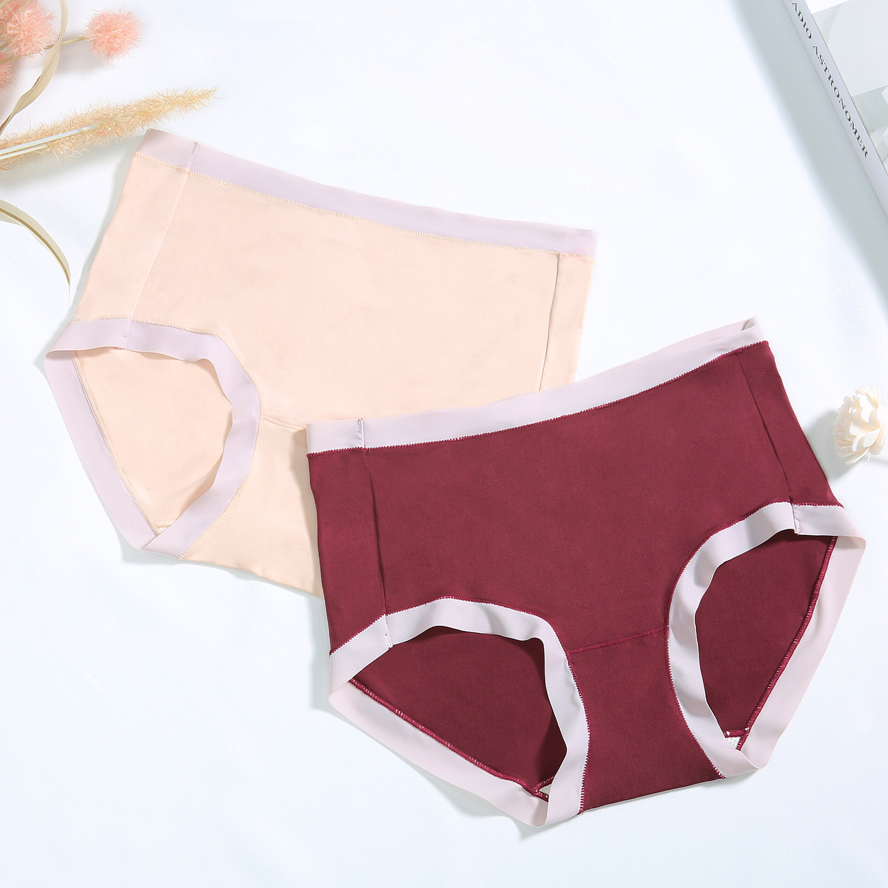 服装产品：内衣（图片）（图ZMzg5NTExMzAw） - 休闲/流行服饰 - 站酷设计师深圳市国视传媒原创素材 - 站酷ZCOOL