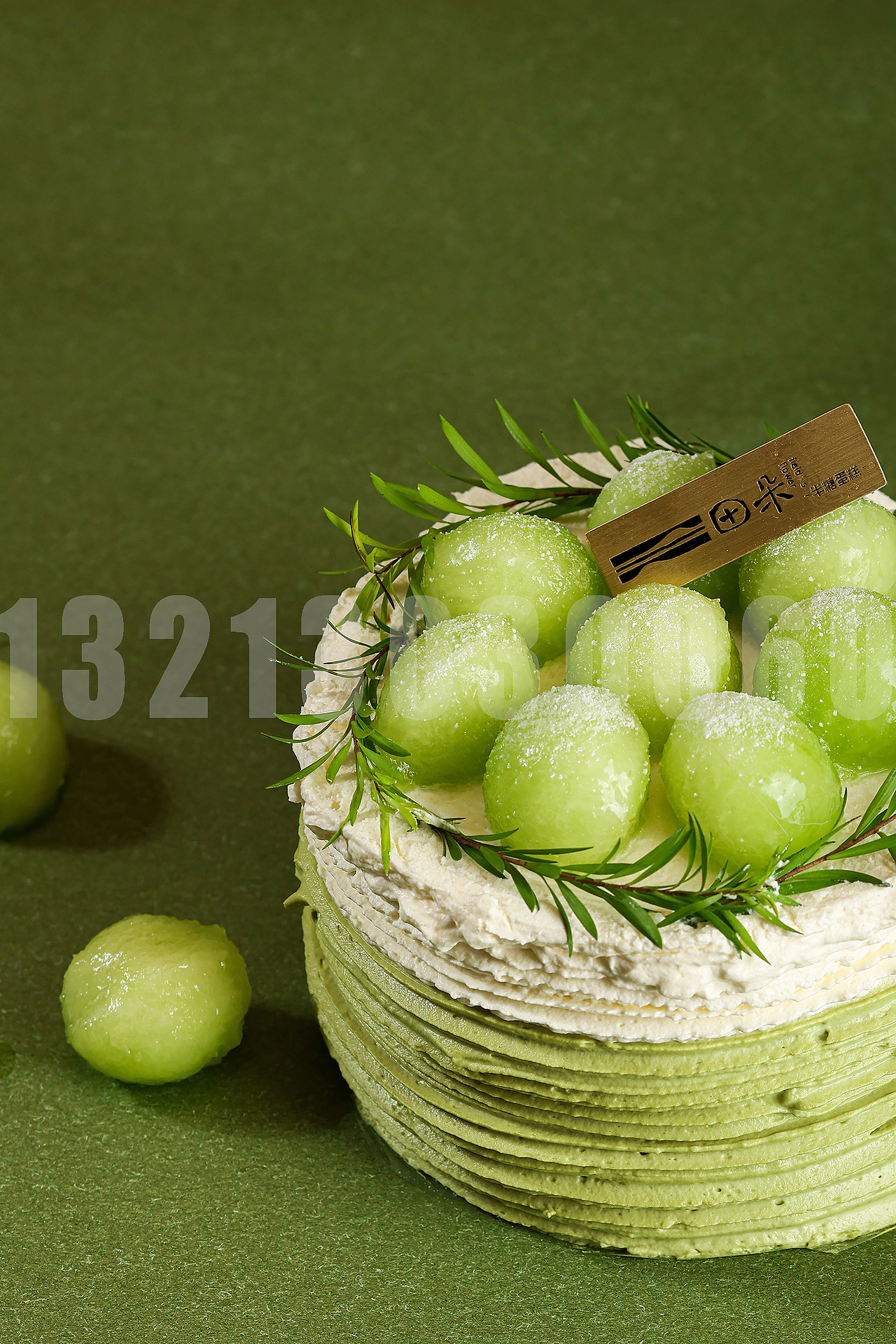 田朵半糖蛋糕店 | PUBLICIZE 2025 烘焙人物攝影（圖ZMzg5NTE2Mjk2） - 美食攝影 - 站酷設(shè)計(jì)師鄭州靜物美食攝影原創(chuàng)素材 - 站酷ZCOOL