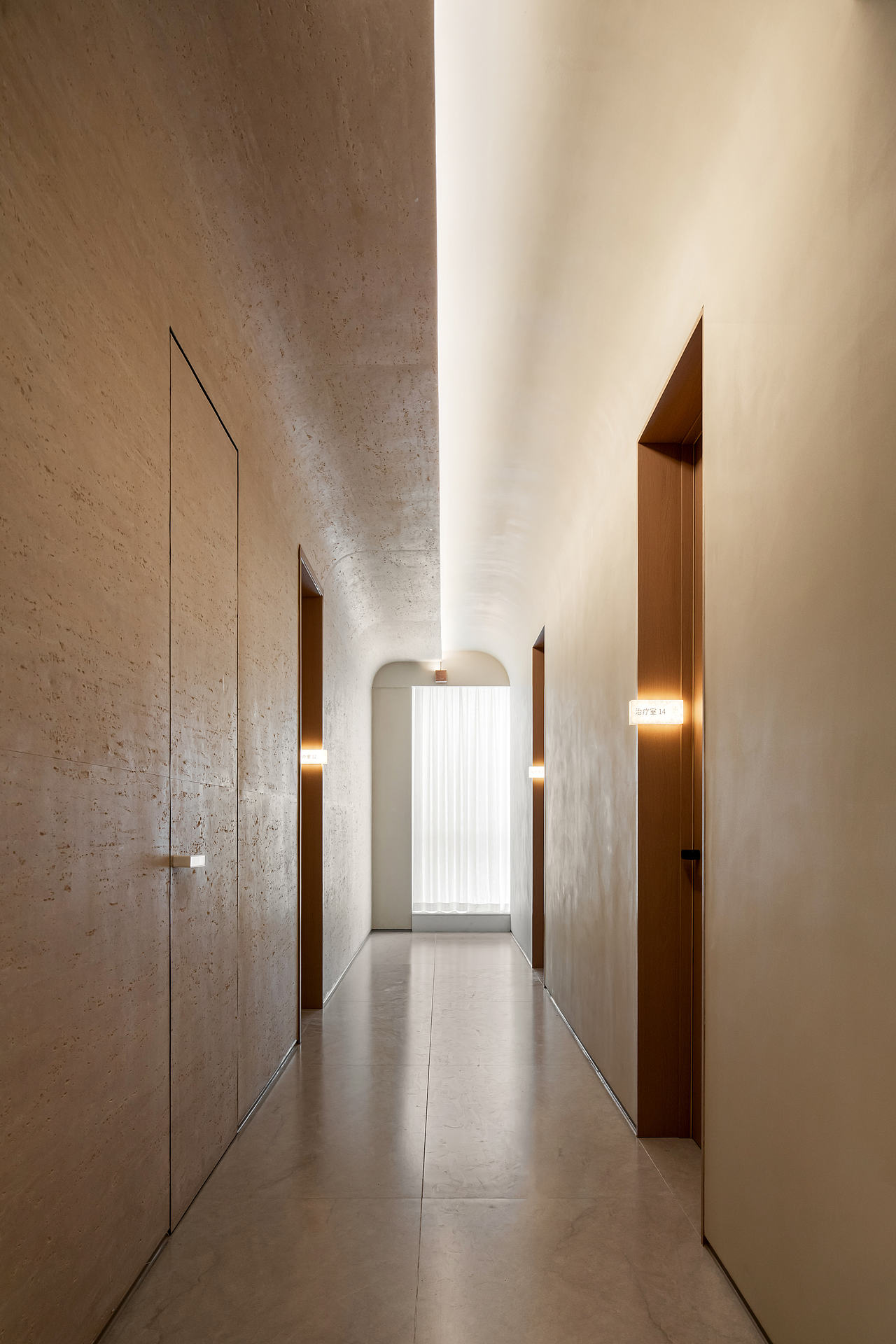 芮思米医疗美容·国金店｜MOOTHAN. DESIGN（图ZMzg5NTg3NDMy） - 商业空间设计 - 站酷设计师末染设计原创素材 - 站酷ZCOOL