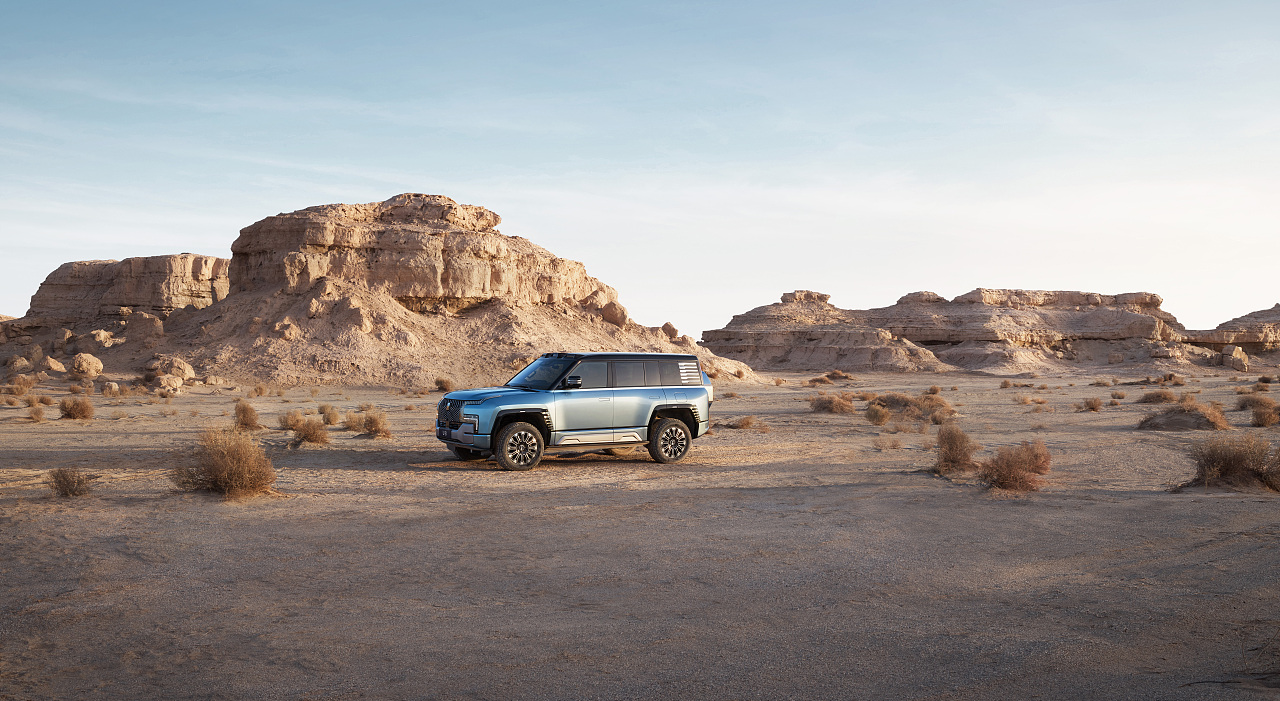 仰望高端品牌车型摄影