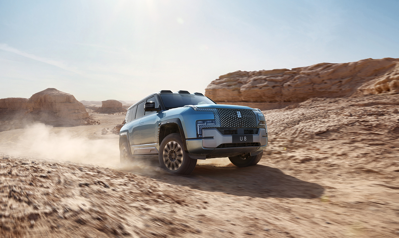 仰望高端品牌车型摄影