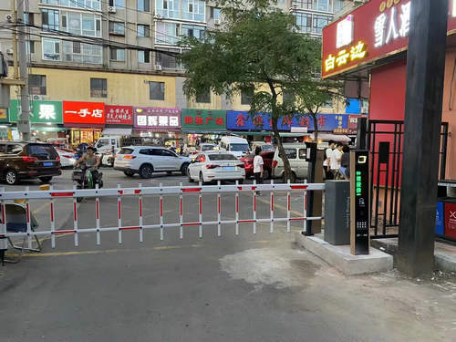 景区出入口闸机竟能当导游?AR互动屏解锁游玩新姿势