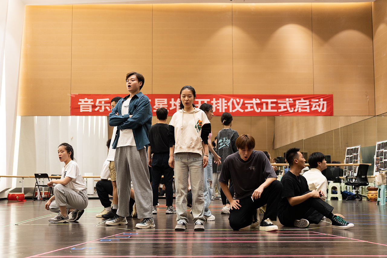 视觉创意 | 音乐剧《三星堆》剧场之外