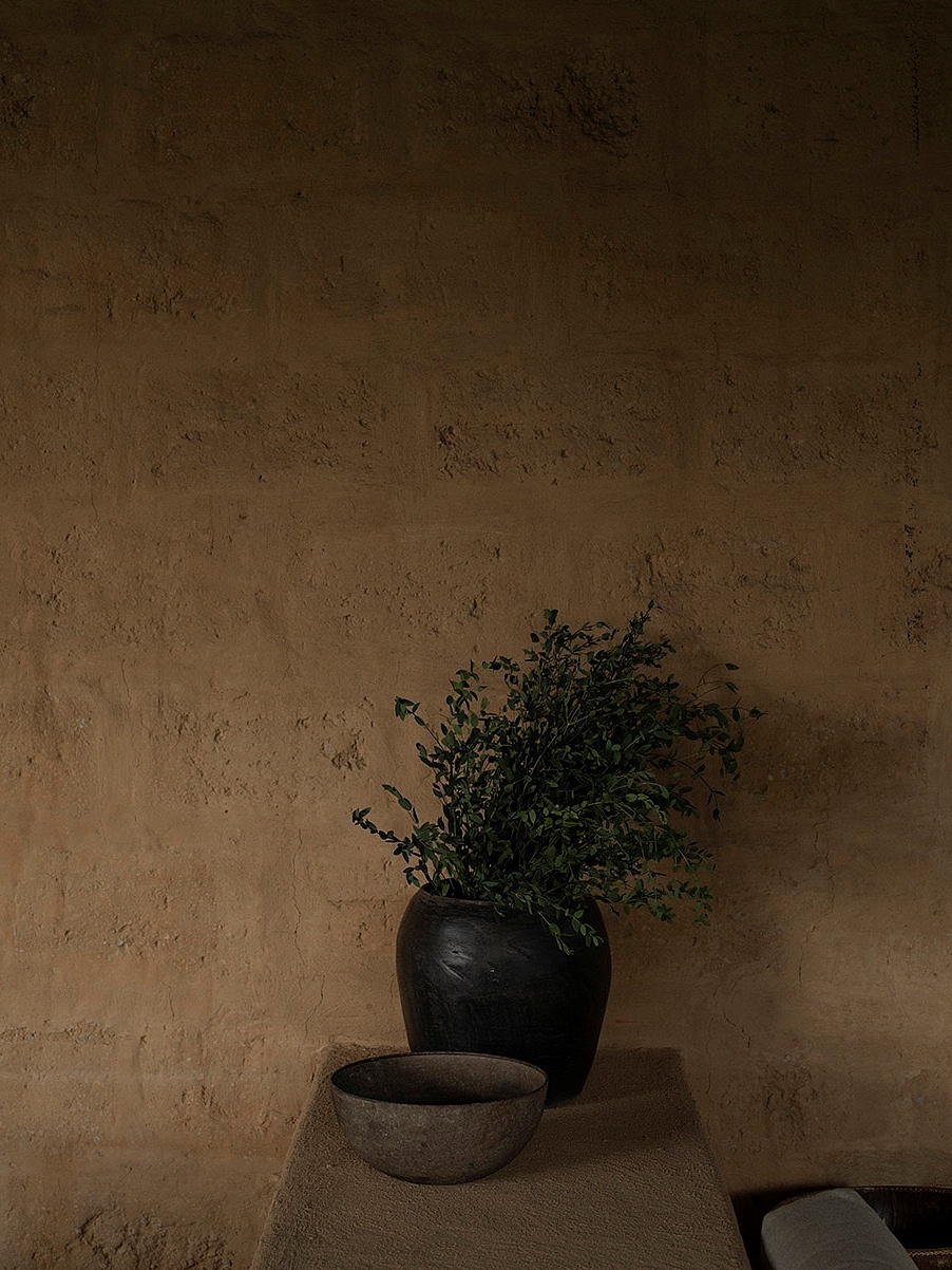 186平米中性侘寂风设计