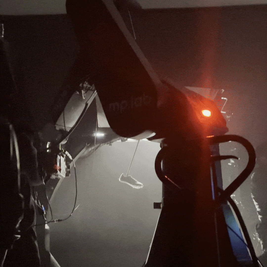 LxU × Nike｜从赛场到秀场，领跑新运动美学