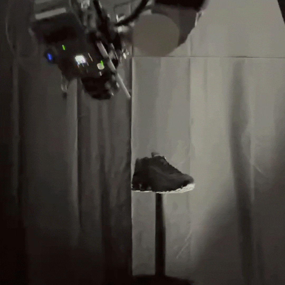 LxU × Nike｜从赛场到秀场，领跑新运动美学