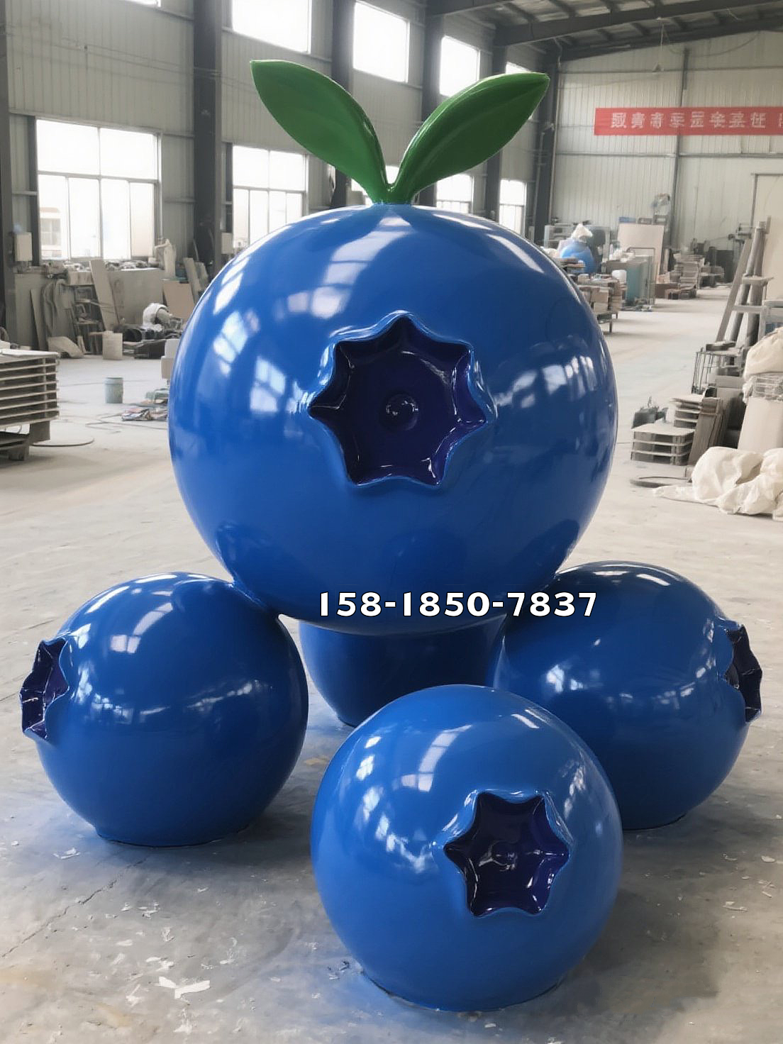 巨型仿真玻璃钢蓝莓雕塑园林景观玻璃纤维水果模型摆件