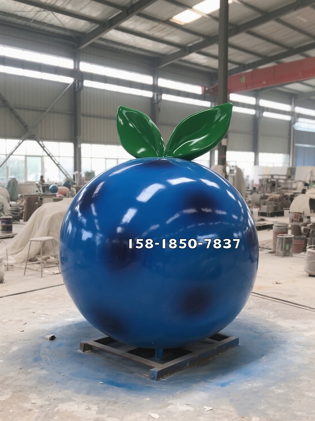 巨型仿真玻璃钢蓝莓雕塑园林景观玻璃纤维水果模型摆件