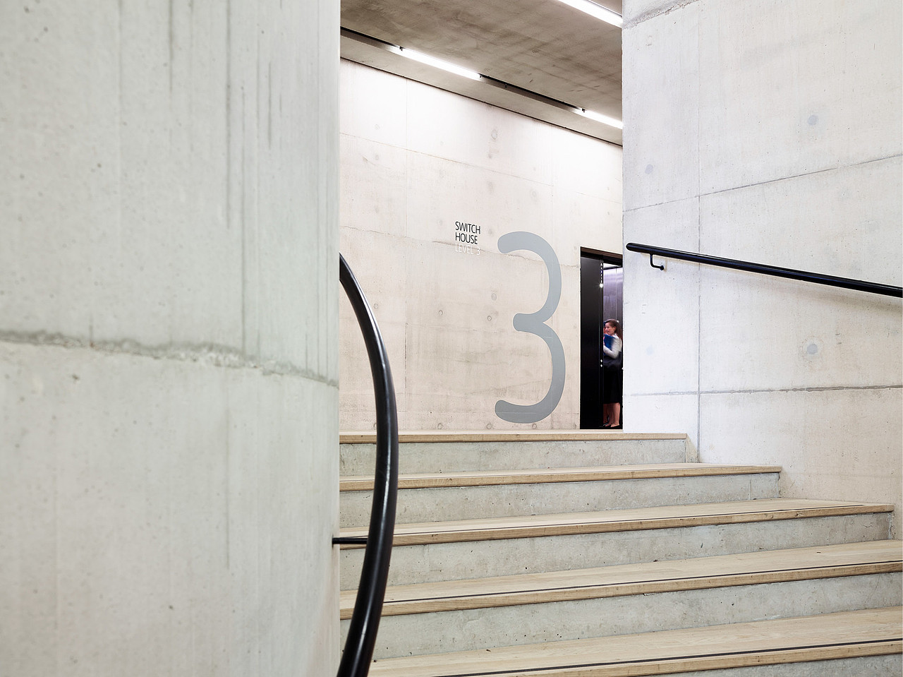 不止看画:导视设计如何提升美术馆体验?