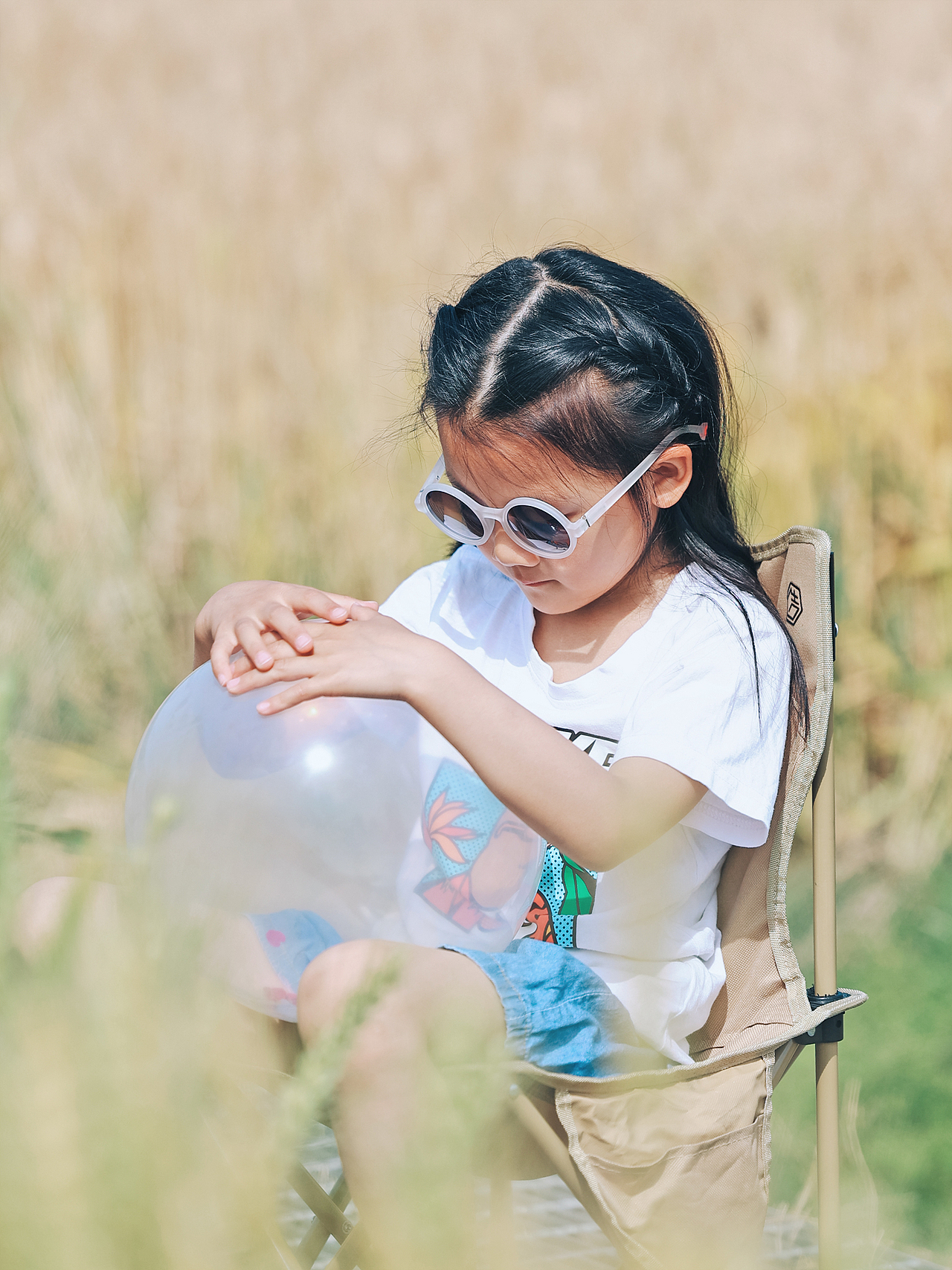 儿童摄影 | 麦田里的小女孩,是人间天使（图ZMzkwMDY3Mzg0） - 人像摄影 - 站酷设计师摄影师_罗少原创素材 - 站酷ZCOOL