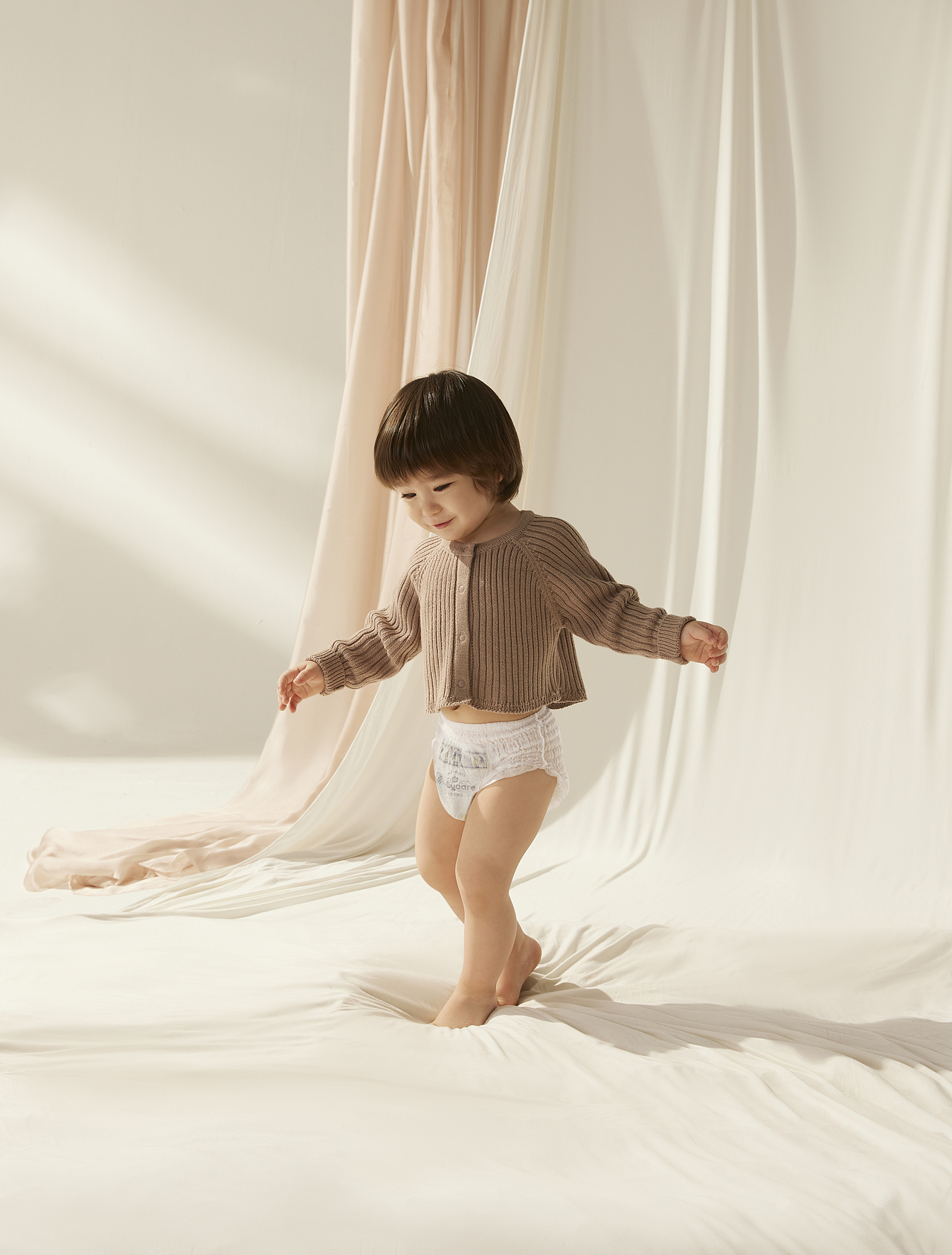 电商摄影|秋冬&熊猫纸尿裤——萌宝暖冬,萌趣相伴