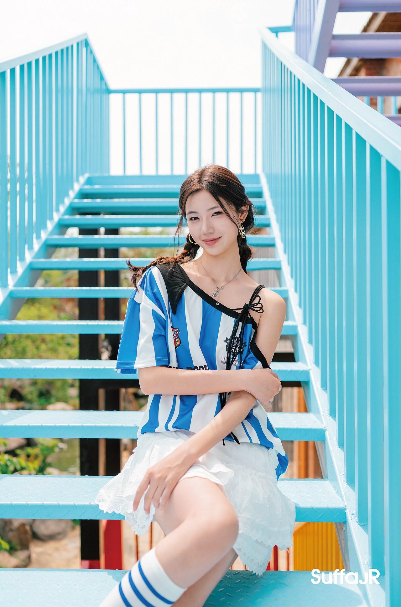 五月的天多些太阳会更好（图ZMzkwMTA5NjIw） - 人像摄影 - 站酷设计师朱尼尔沙发SUFFA原创素材 - 站酷ZCOOL