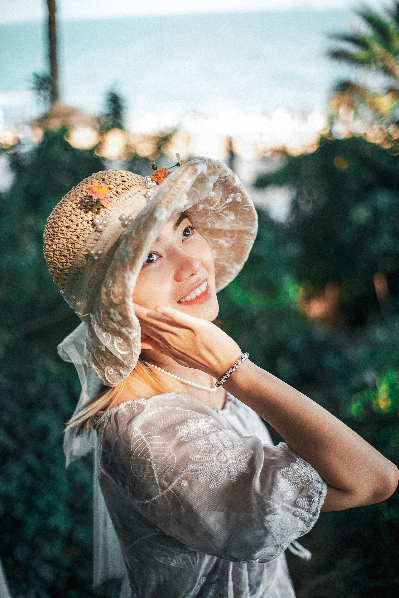 阳光.沙滩.海岸线（图ZMzkwMTk5ODI4） - 人文/纪实摄影 - 站酷设计师一只小飞熊原创素材 - 站酷ZCOOL