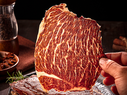 牛肉干 牛肉脆  牛排脆 零食拍摄