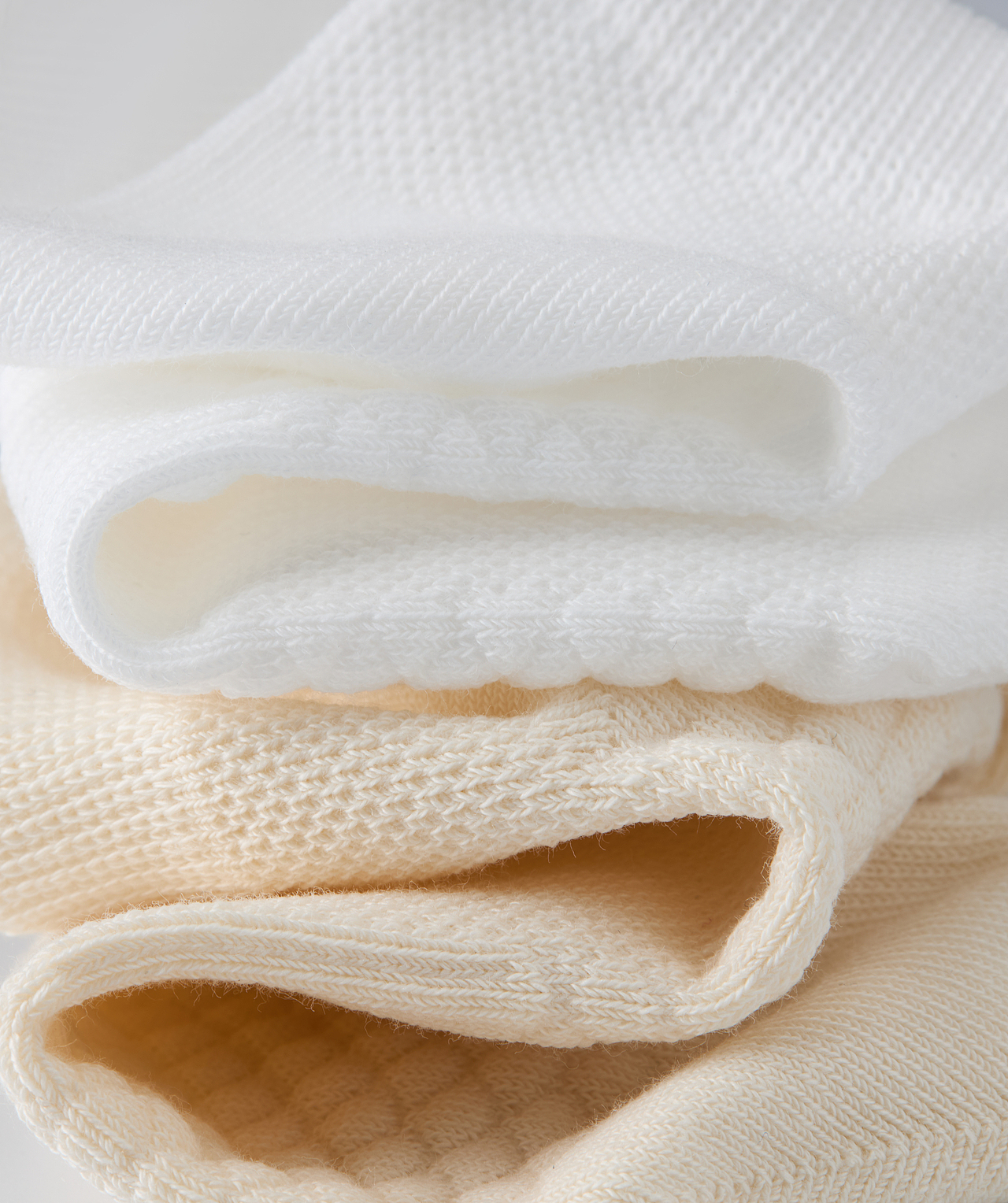 静物拍摄| 袜子丨简约干净的一组客片分享